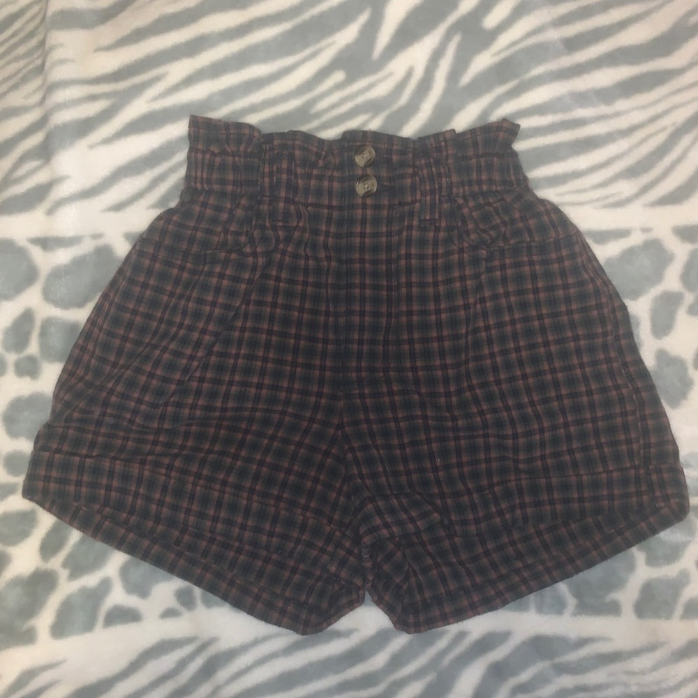 American Eagle Plaid High Waisted Shorts